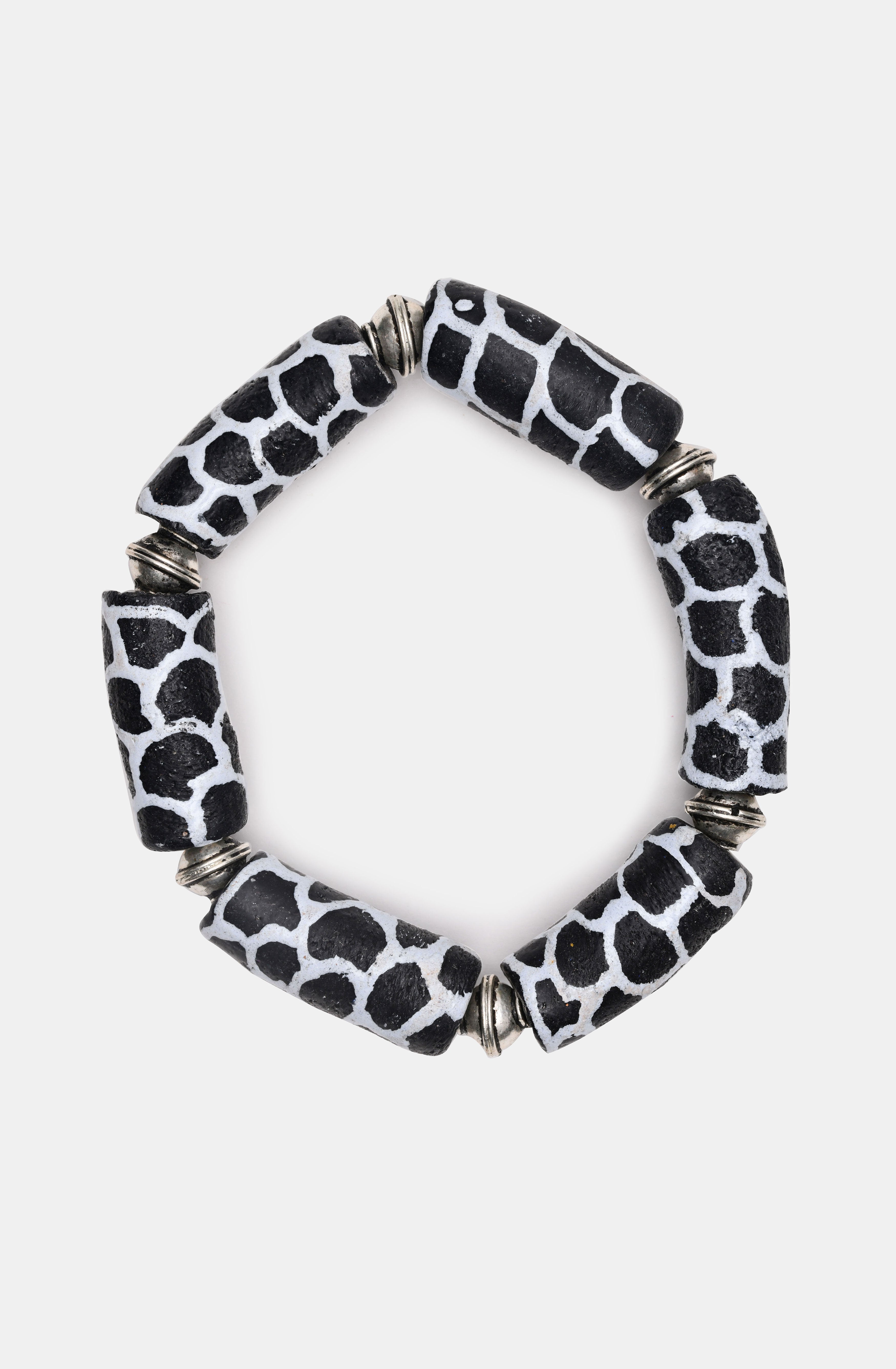 Black&White Animal Print Krobo Bracelet / Fall23 – BiniBecaDesign