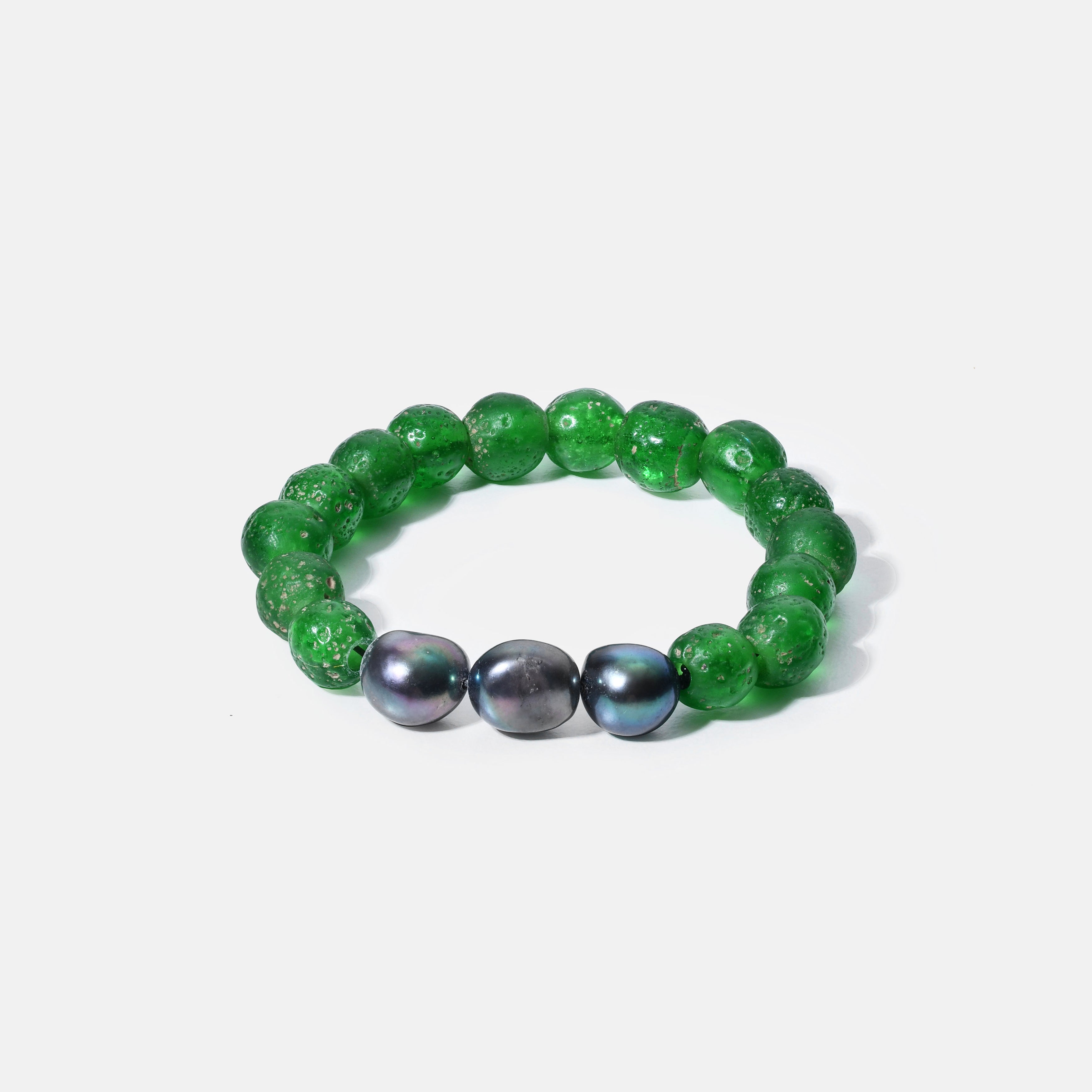 FW25 Bright Green and Pearl Bracelet