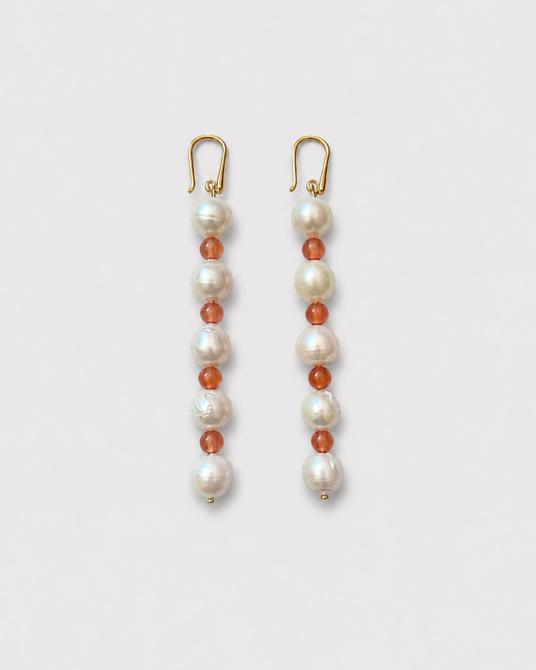 FW26-27 The Pearl Descent Earring