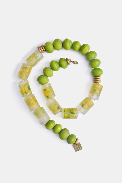 The Sprinkle Bini in Green Necklace / SS24