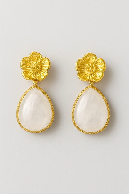 Stainless Steel and Nacre Earrings White
