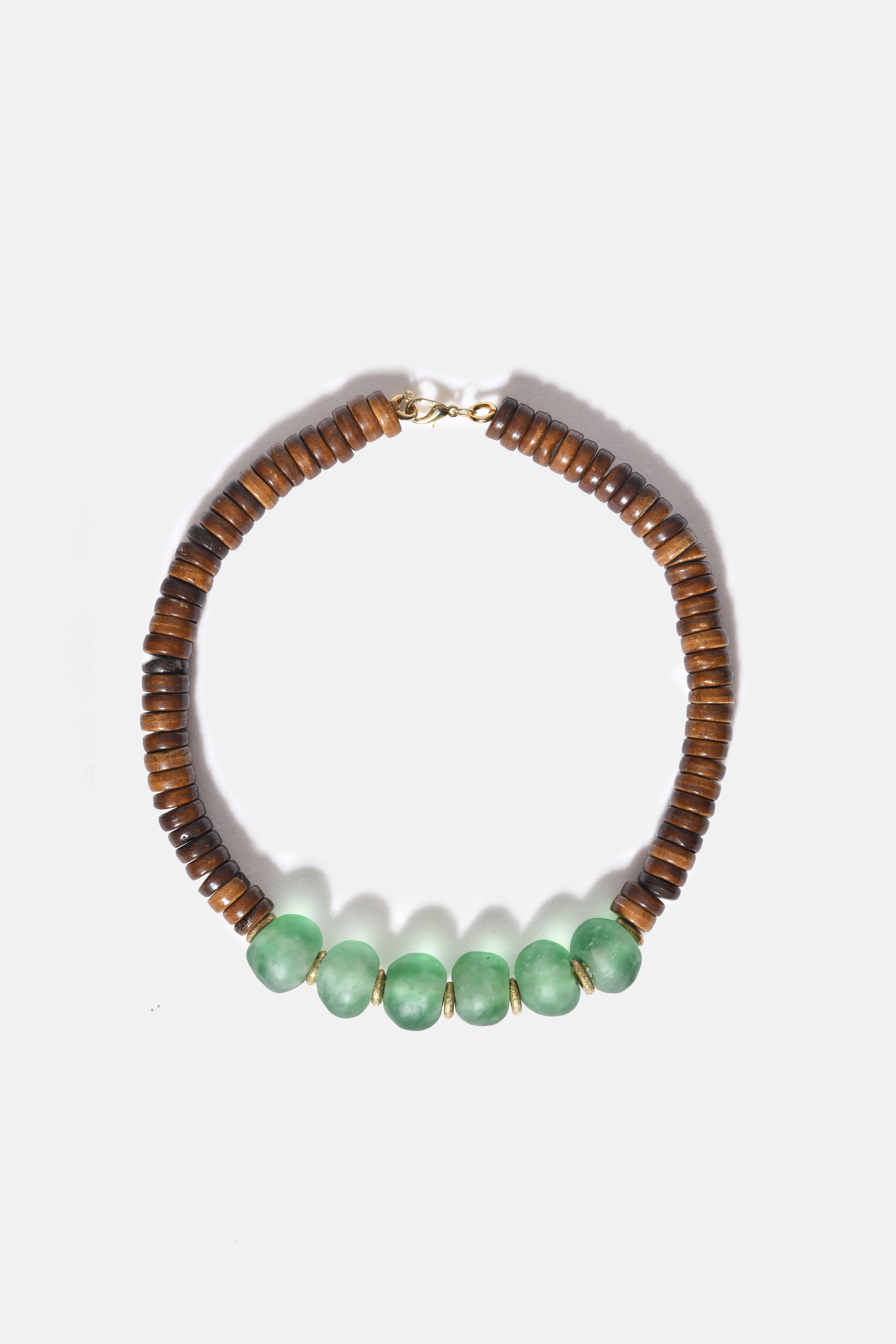 FW25 Bone and Green Glass necklace