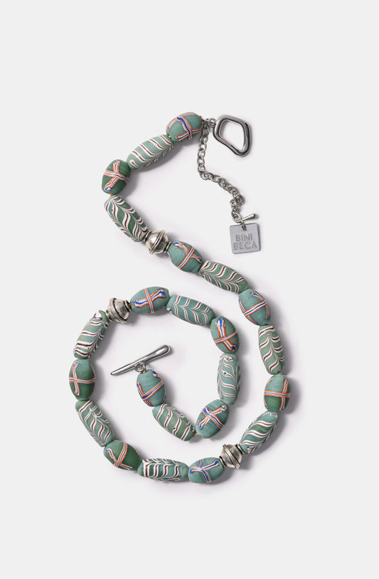 Mini Java Necklace in Pistachio Green / SS24