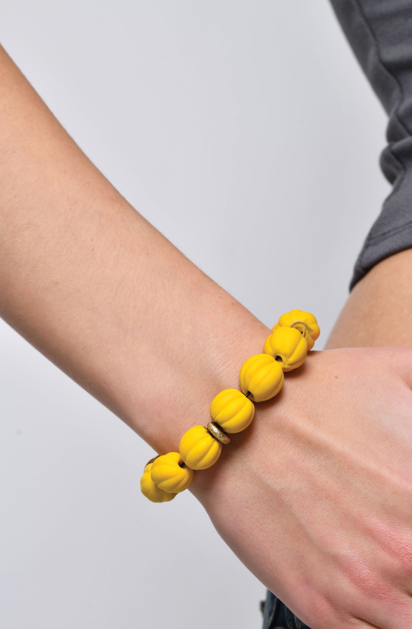 Frosted Glass Bracelet in Yellow / SS24