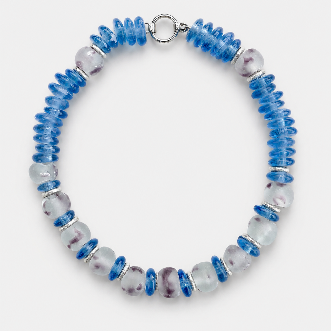 FW26-27 Lagoon Necklace in Blue and Purple