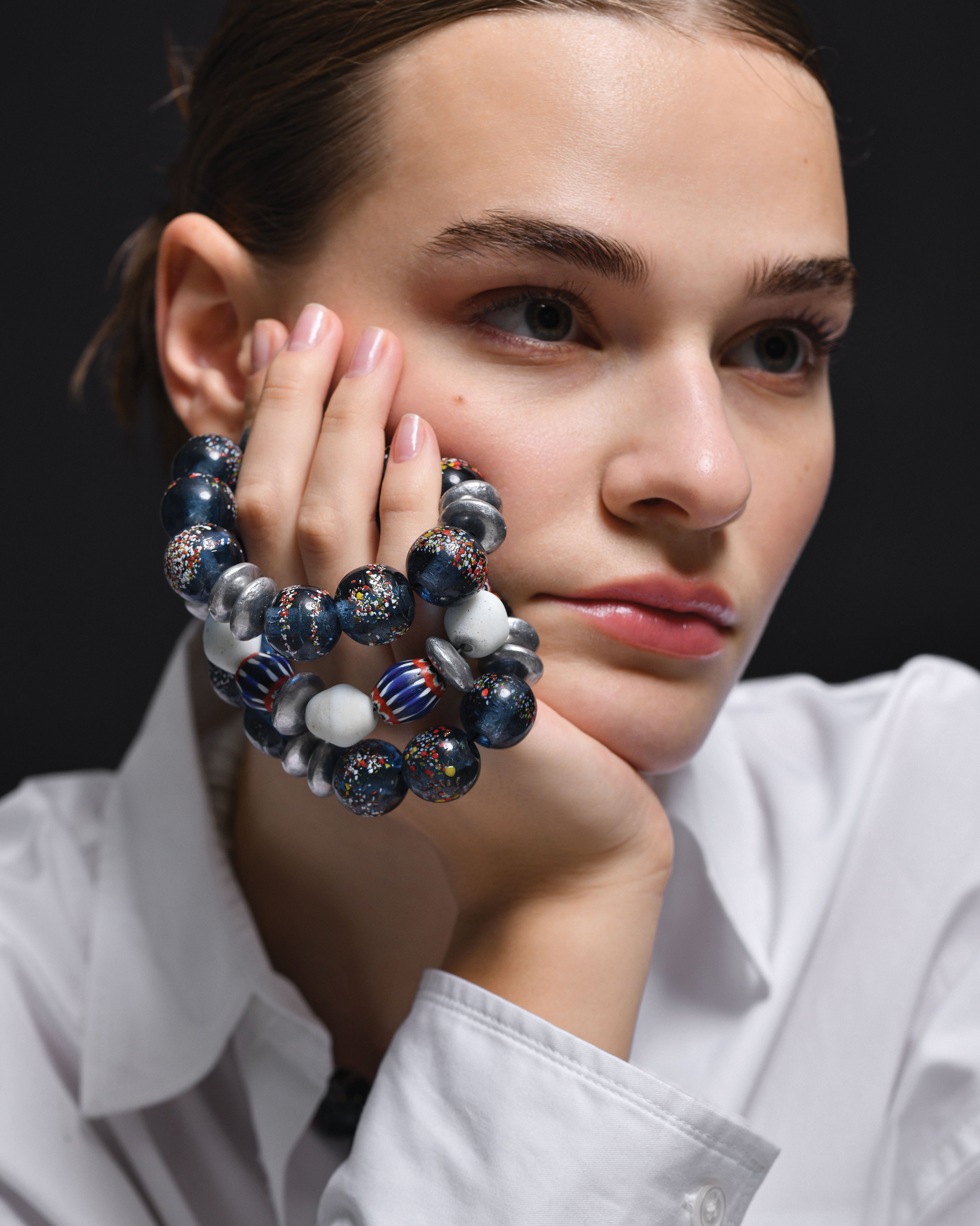 Blue Chevron Meets Frosty Glass Bracelet / Resort 24