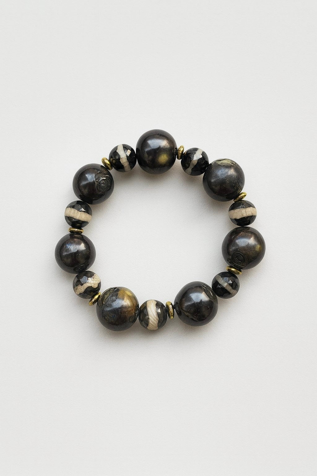 Siyah Mercan Bileklikler