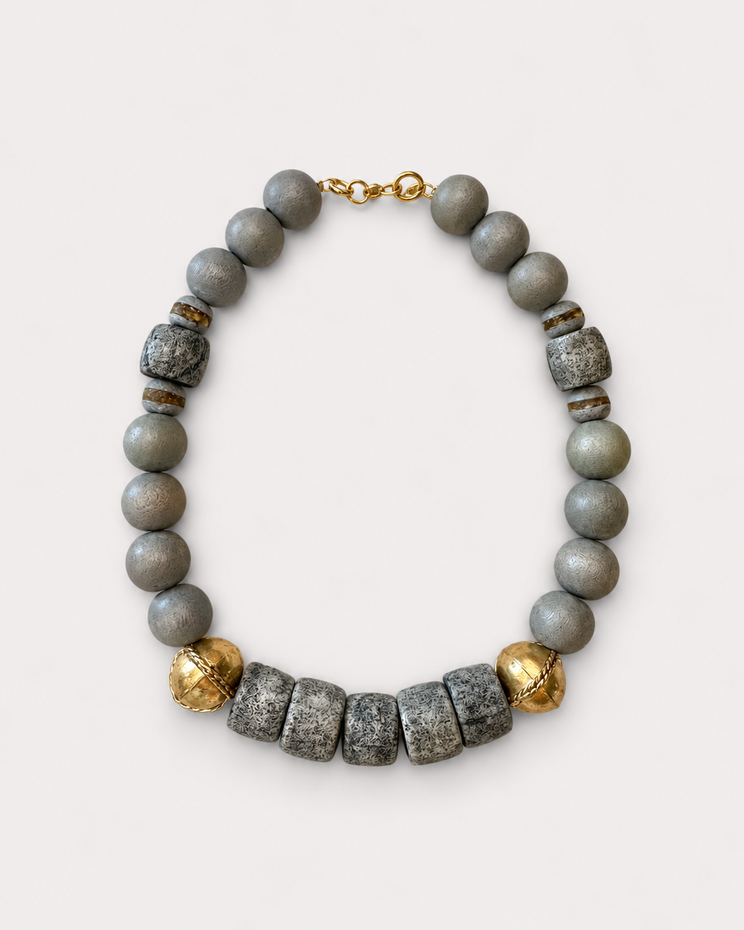FW26-27 Wooden Tortuga Necklace In Gray