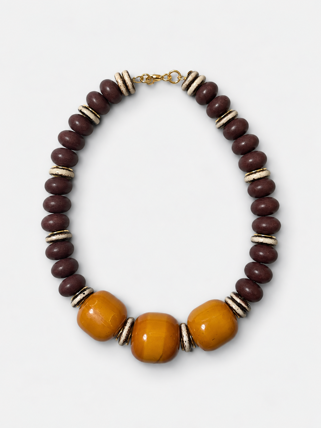 Le collier Moana couleur caramel