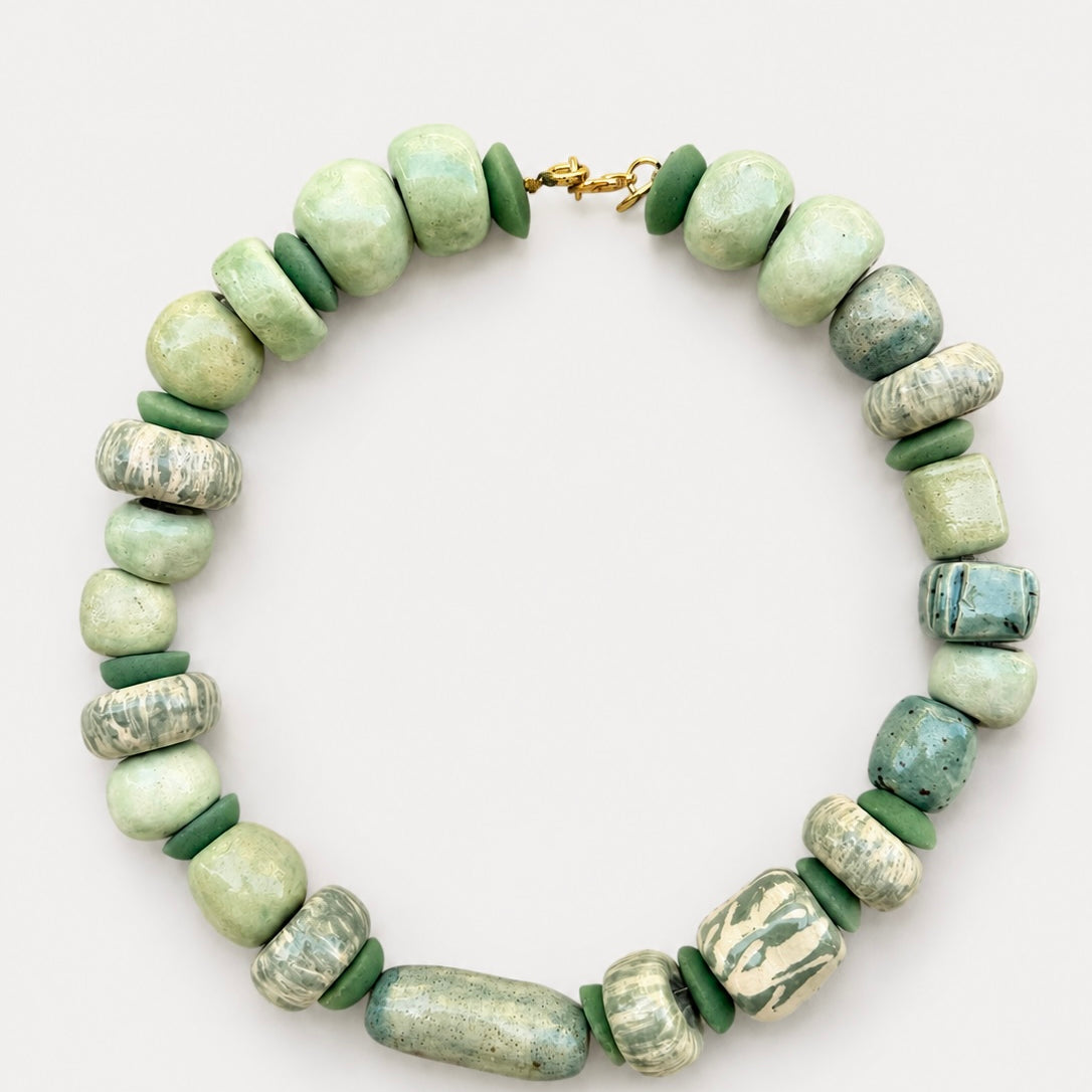 Collier en céramique fait main / Resort