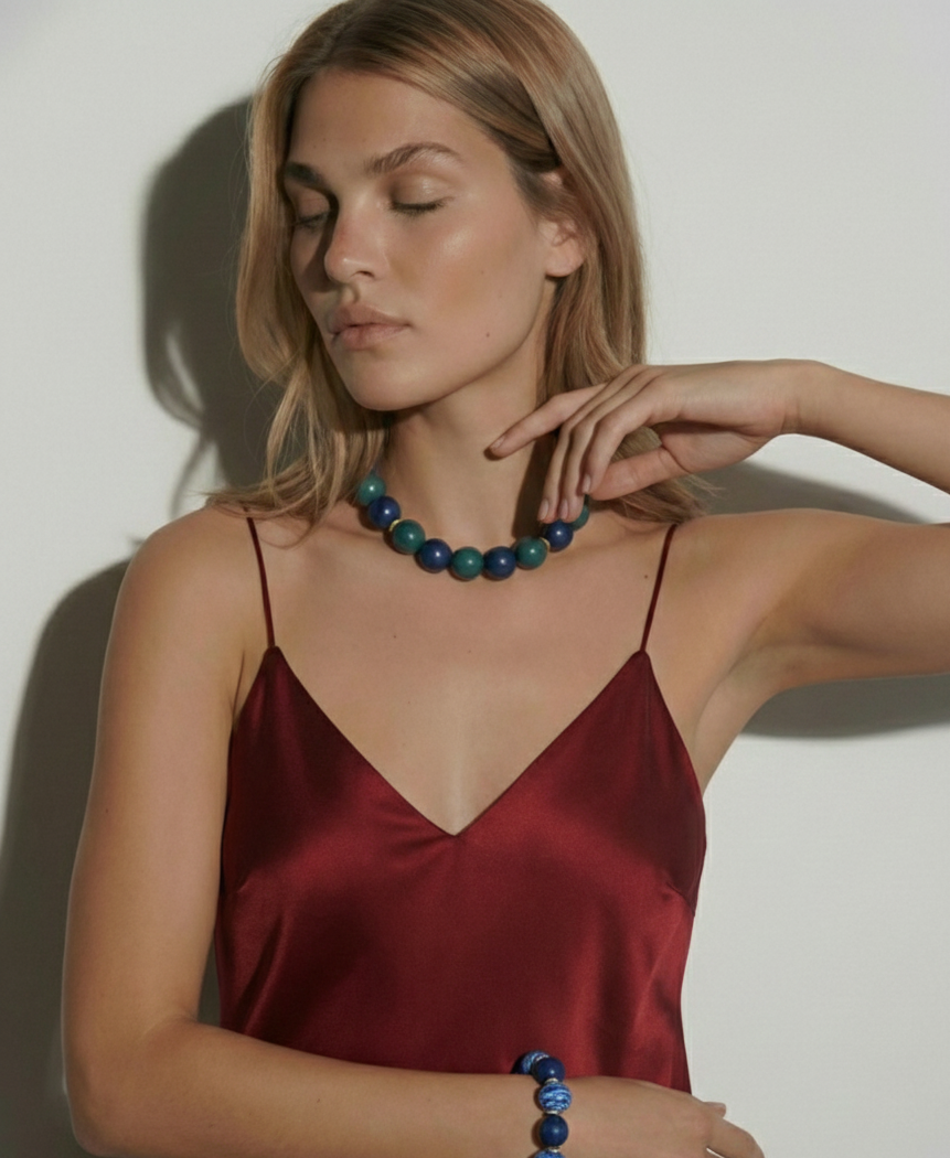 Plume Necklace in green and dark blue