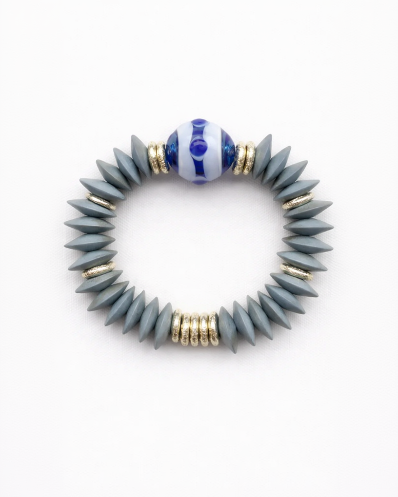 Wooden bracelet with Murano hero / Menorca edition