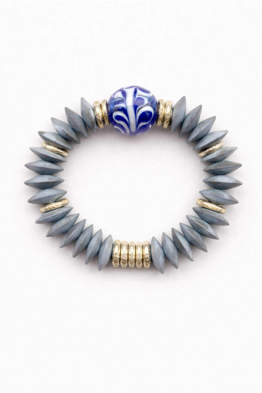 Wooden bracelet with Murano hero / Menorca edition