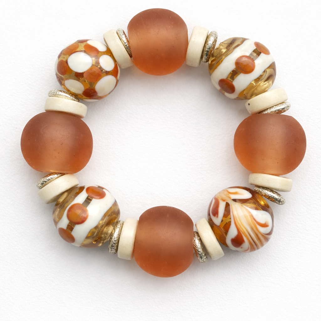 Spring 26 Benzersiz Bileklikler On Altı