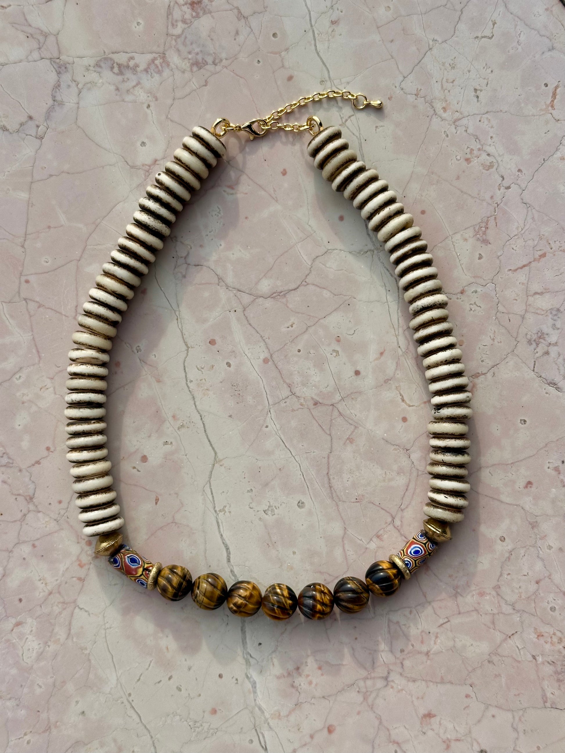 Kaplan Gözü Tortuga Kolye