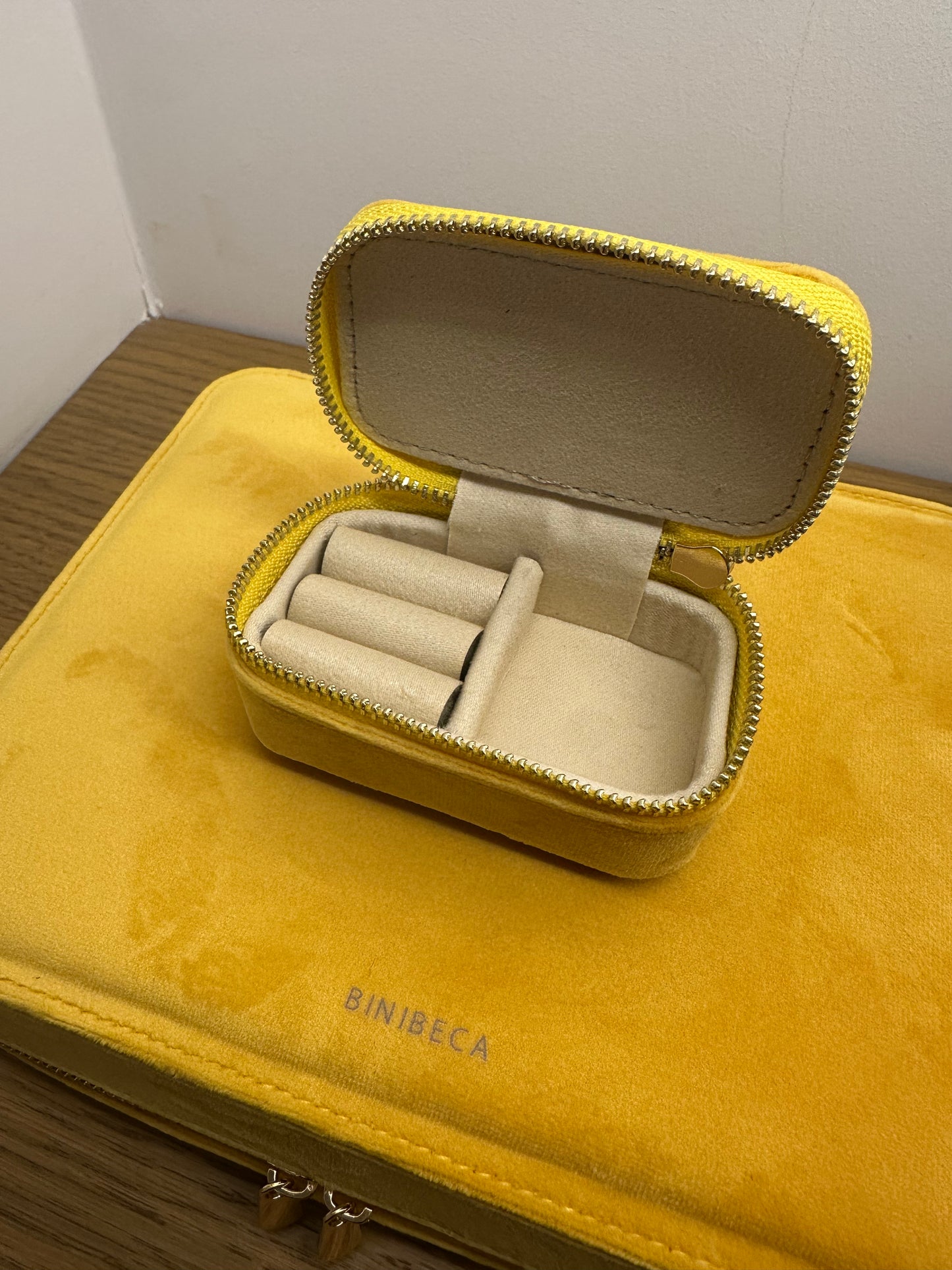 BiniBeca Velvet Jewelry Cases