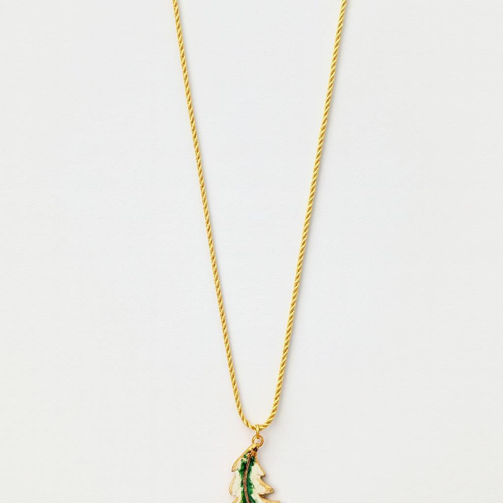 Collier pendentif feuille en acier FW25