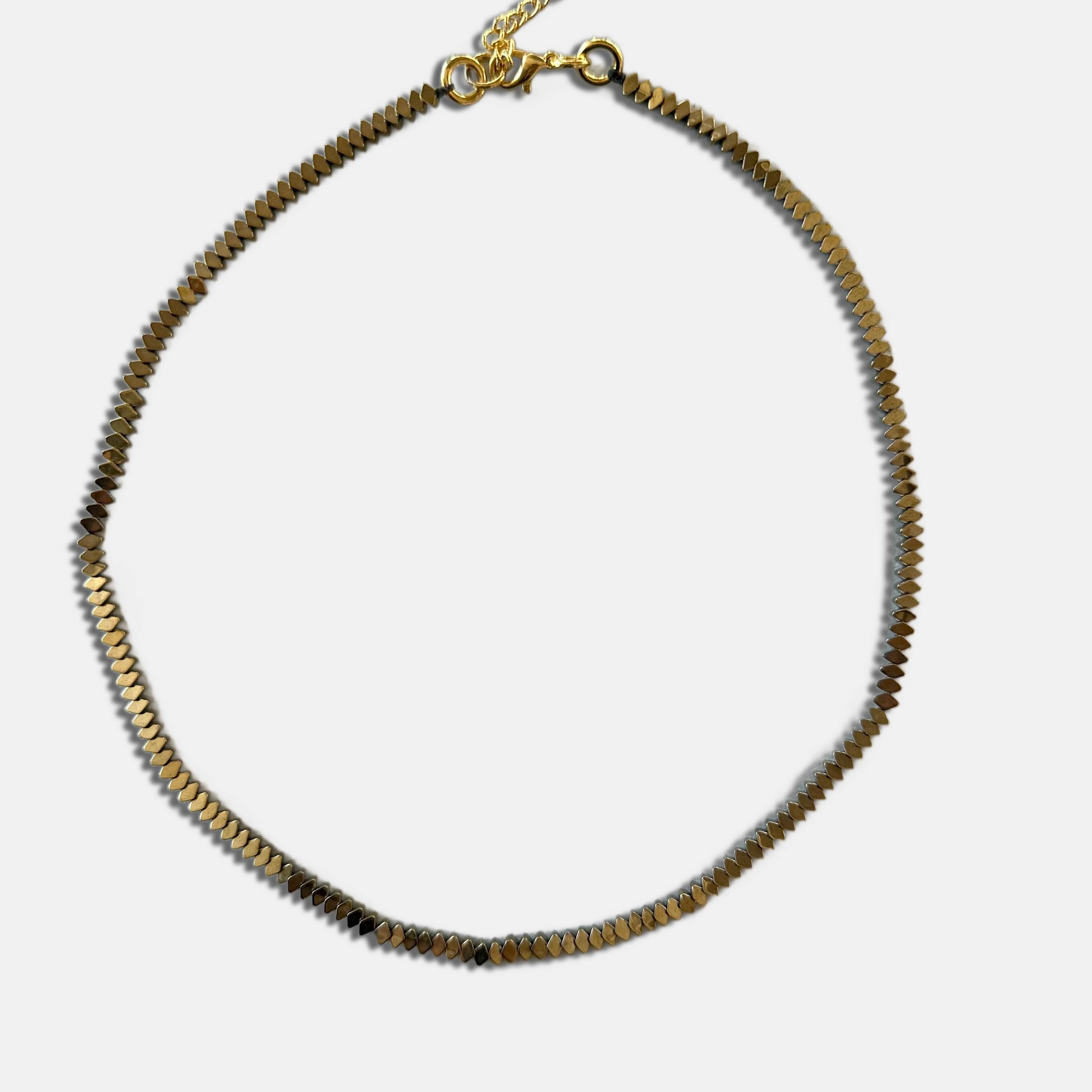 FW25 Flat Hematit Stone necklace