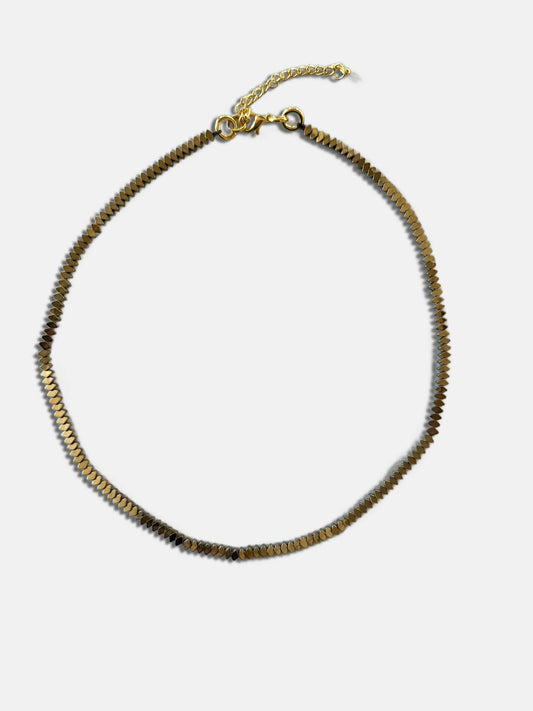 FW25 Flat Hematit Stone Collier